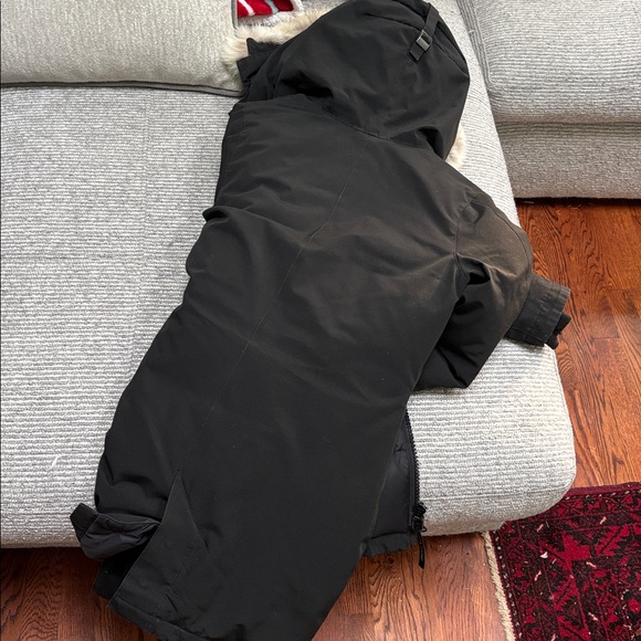 Canada Goose parka - Picture 10 of 16